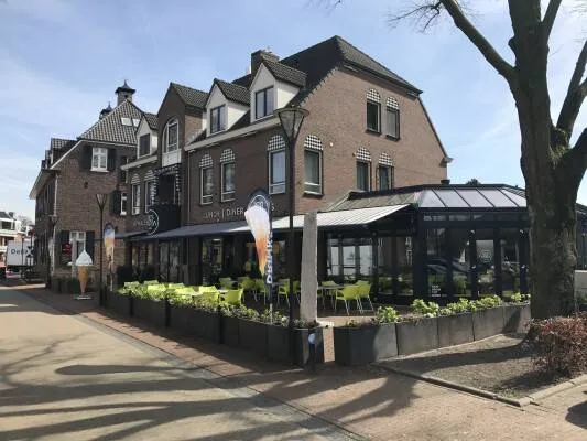 Restaria, foto van de zaak zelf