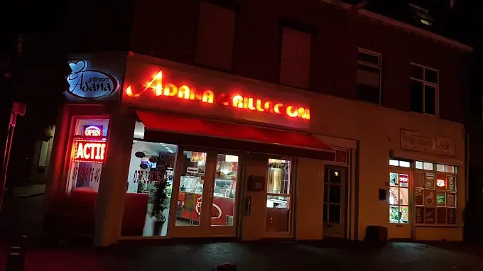 Adana, foto van de zaak zelf