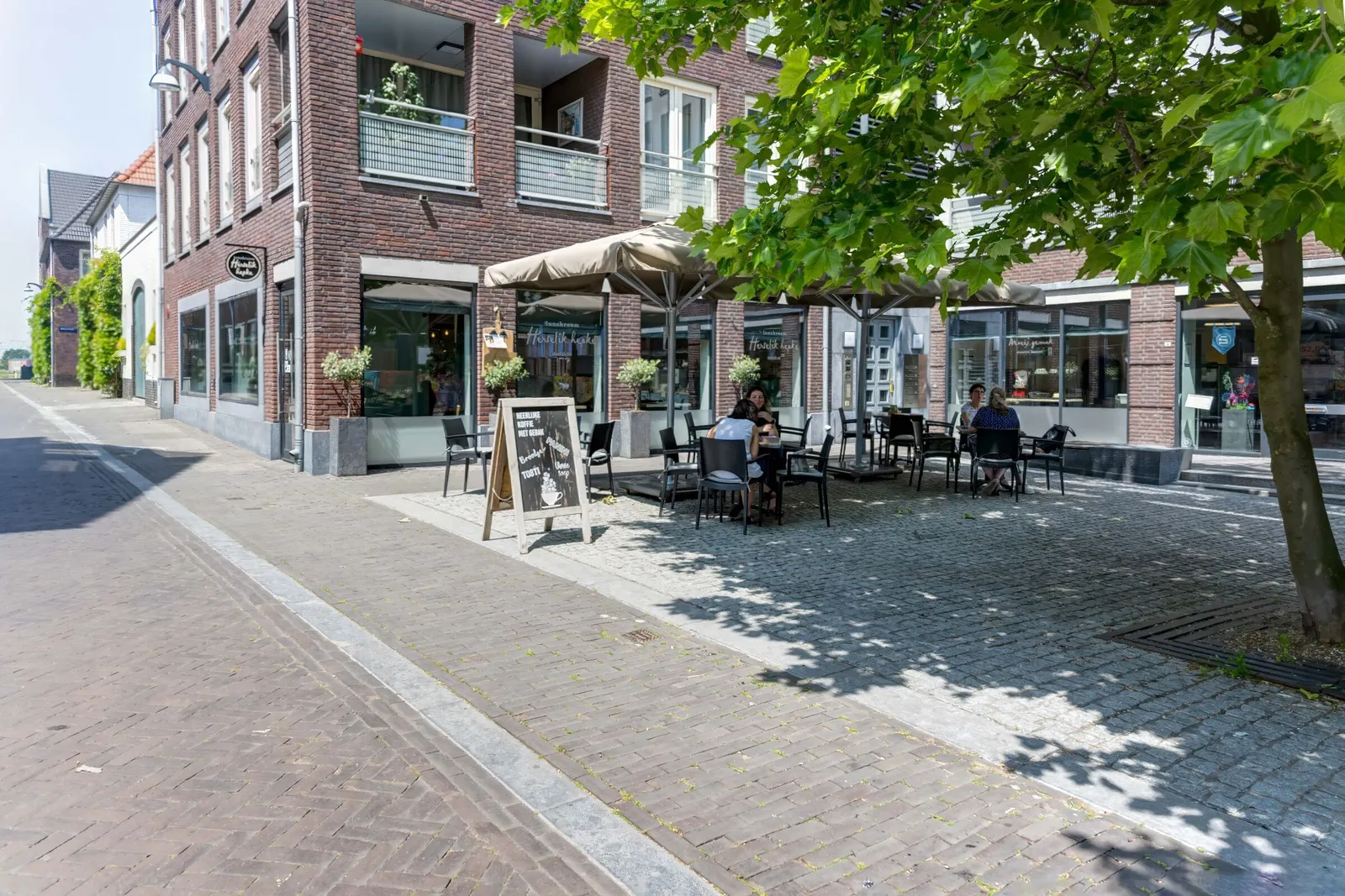 Hertelik hepke, foto van de zaak zelf