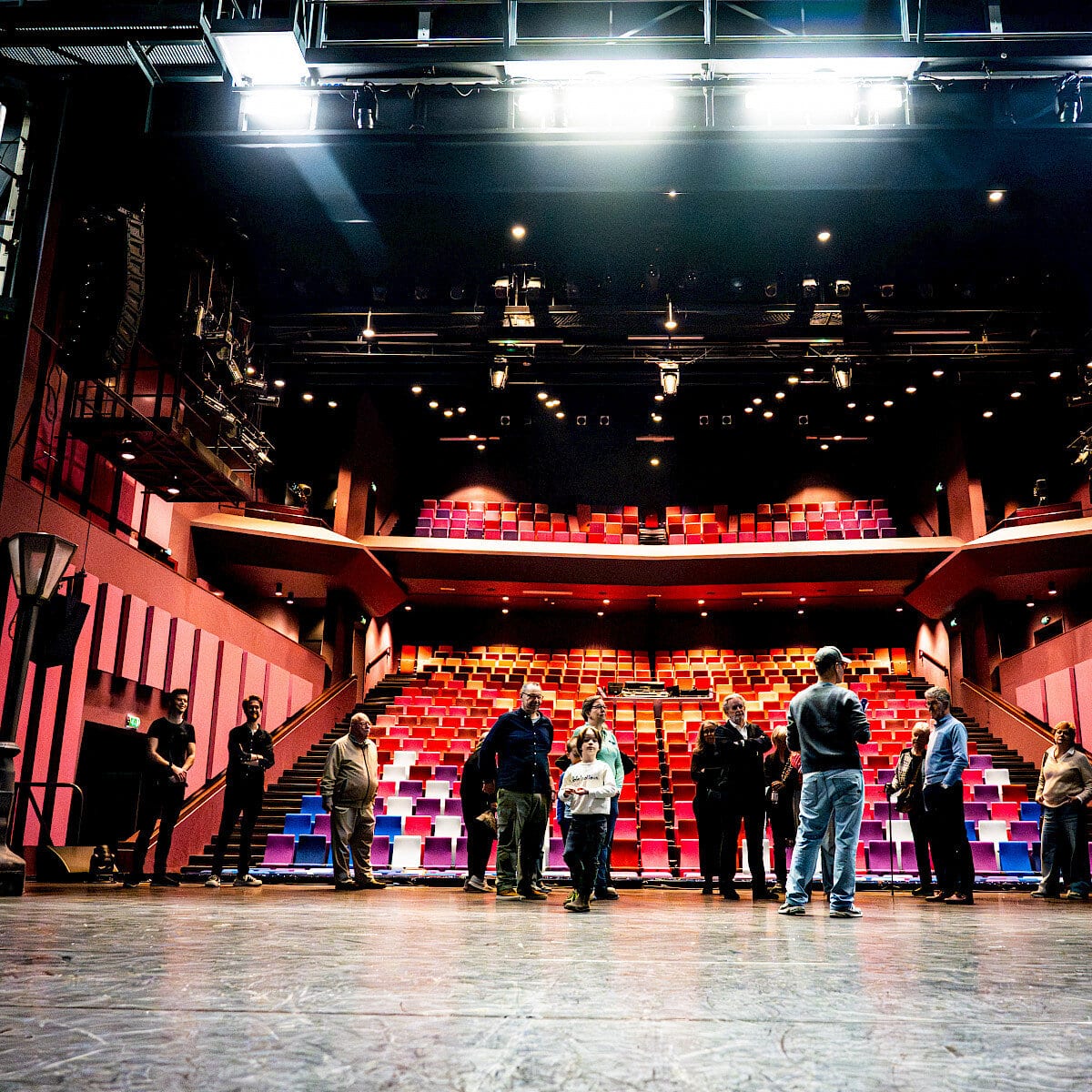Rondleiding achter de schermen, beeld van de organisator